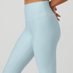 ALO YOGA High Waist Airlift Legging